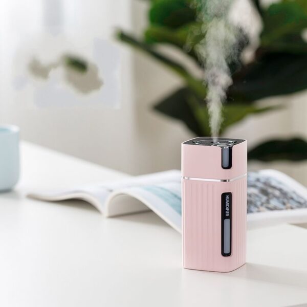 Y22 Plug-in Car Air Humidifier Latest Model with Color Night Light 300ml Small Silent Humidifier Air Freshener Home Aromatherapy Machine